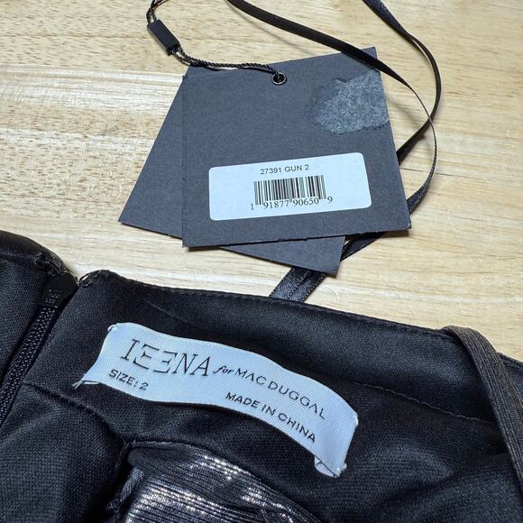 Mac Duggal NWT Silver Metallic Stretch Jersey Dress Cutout High Slit Size 2 - Picture 3 of 8